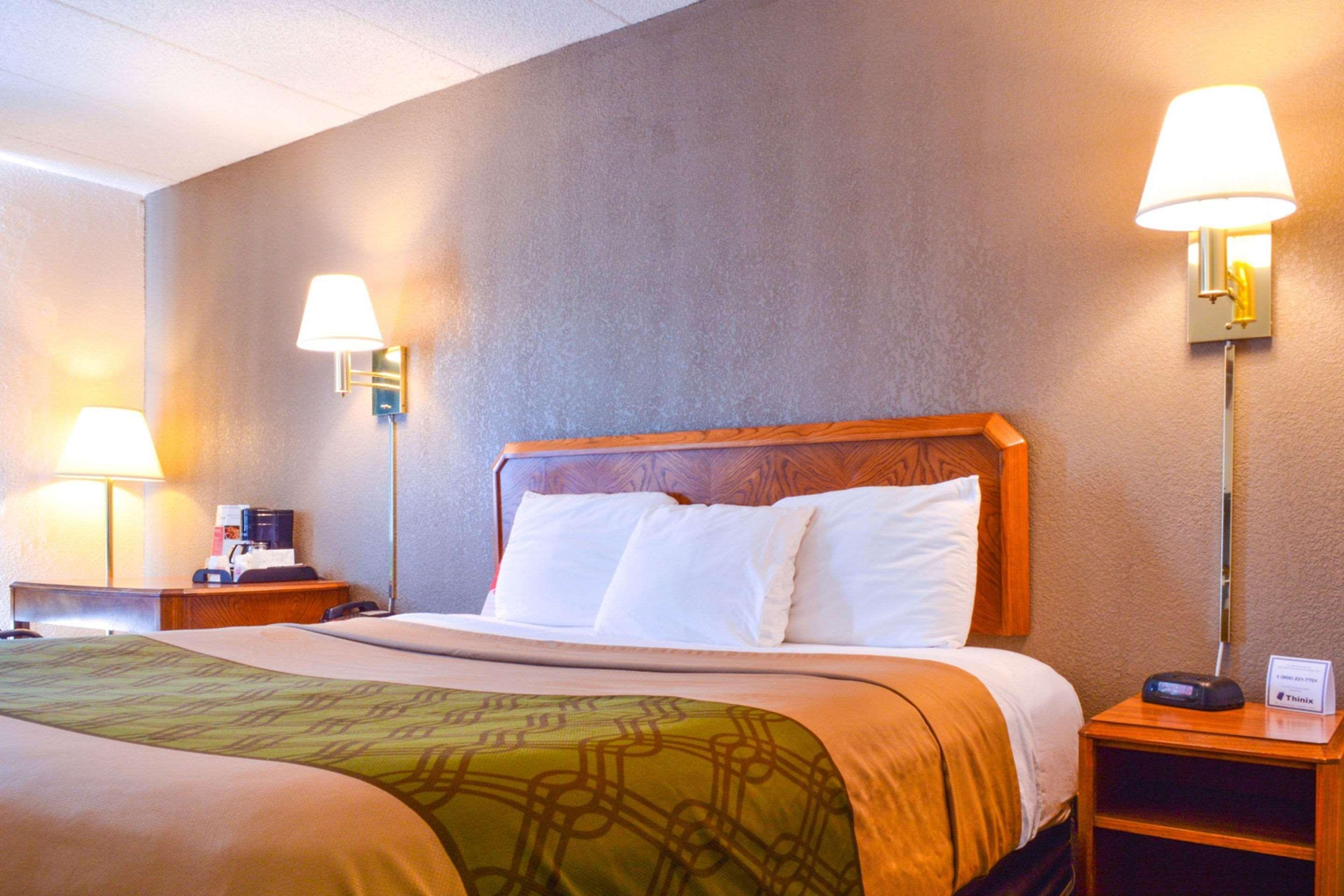 Econo Lodge Willowbrook Eksteriør billede
