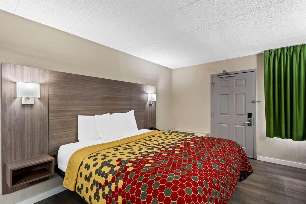 Econo Lodge Willowbrook Værelse billede