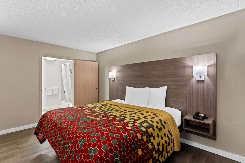 Econo Lodge Willowbrook Værelse billede