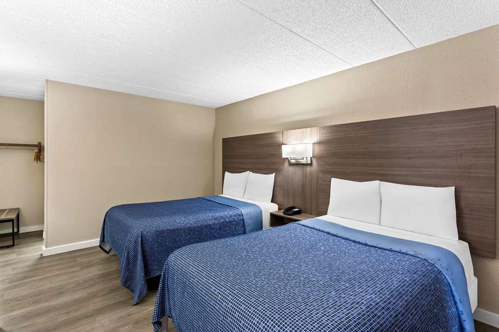 Econo Lodge Willowbrook Værelse billede